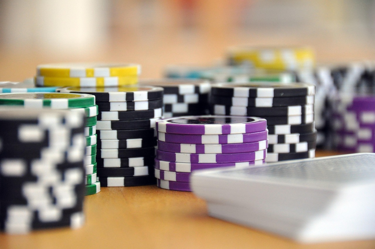 Poker tells